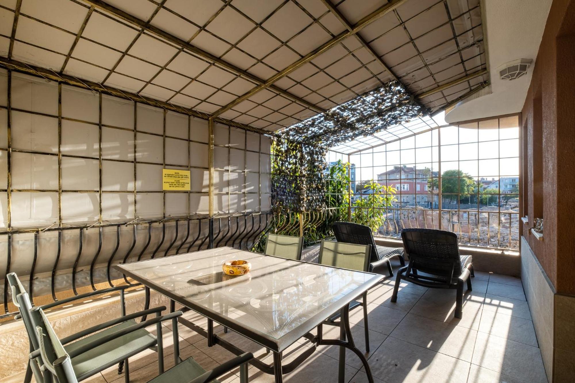 Roman Thermae 2Bdrm Sunny Apartment 바르나 외부 사진
