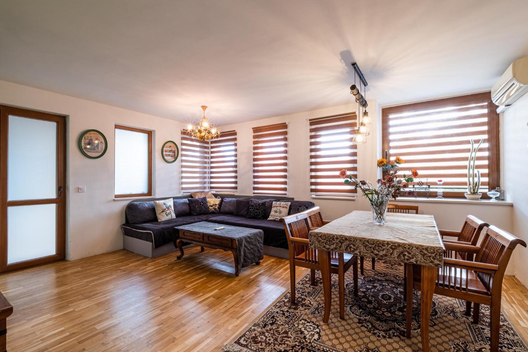 Roman Thermae 2Bdrm Sunny Apartment 바르나 외부 사진