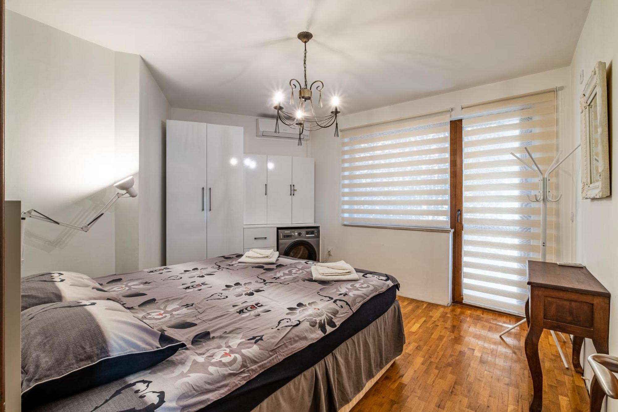 Roman Thermae 2Bdrm Sunny Apartment 바르나 외부 사진